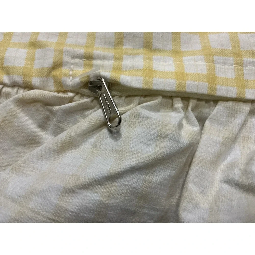 Pair Of Vtg Pastel Yellow MARTEX Ruffled STANDARD Pillow Shams